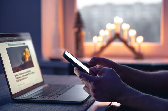  Mobile-First Website Design - Big Tech Platforms